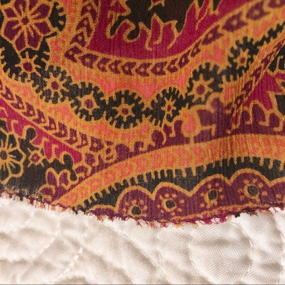 Liz Claiborne gold, black, & purple paisley skirt - Picture 4 of 6